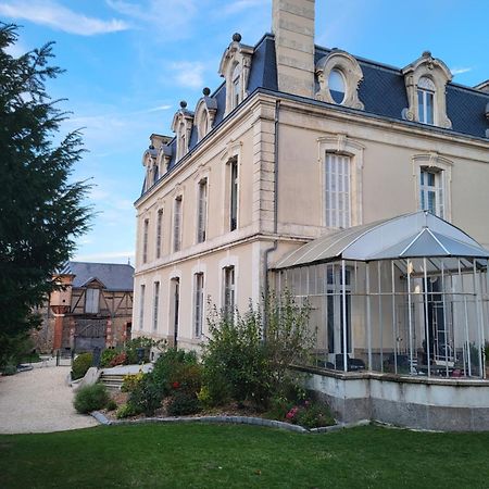 Les 5 Escales Parthenay Exterior foto