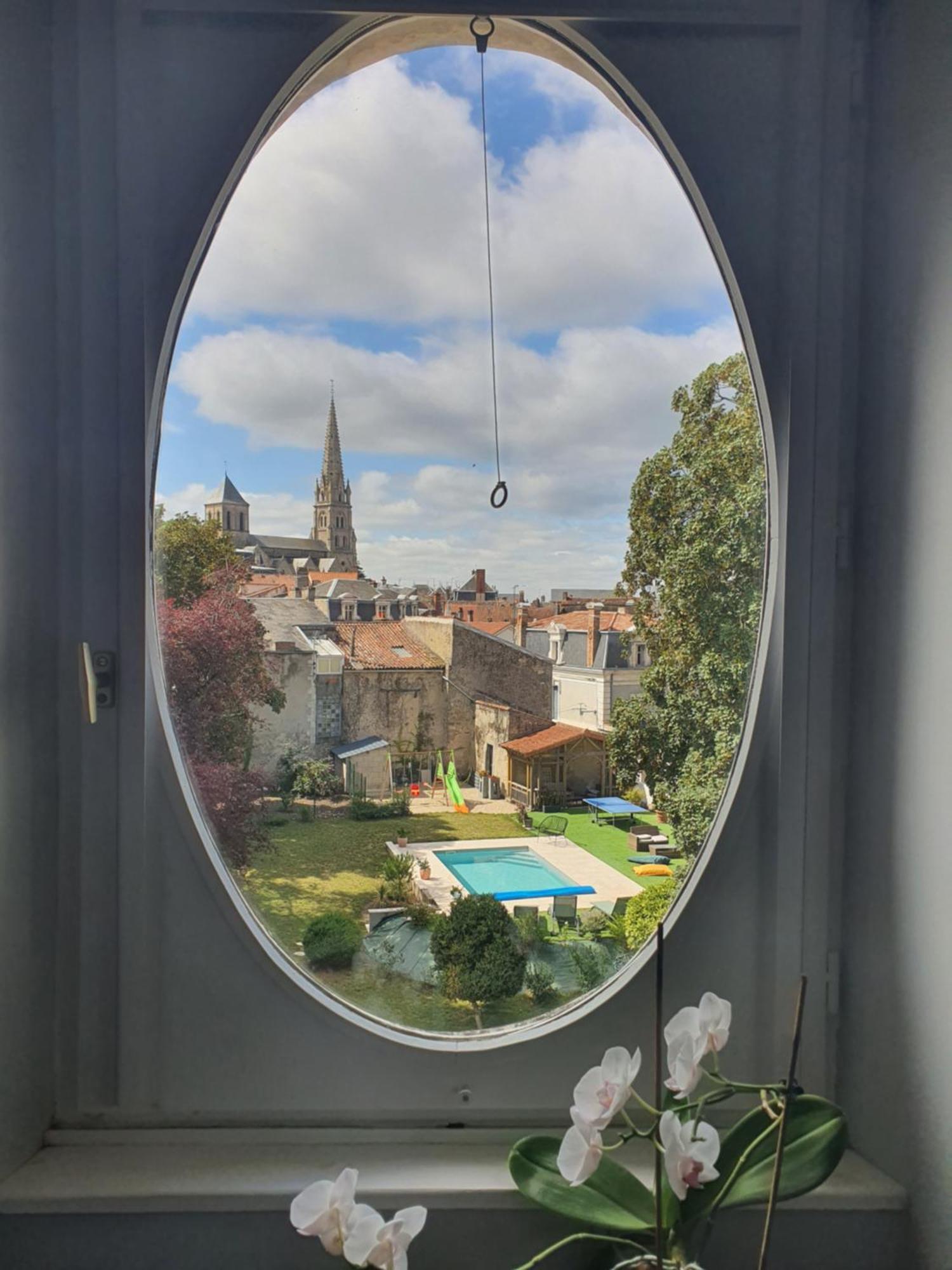 Les 5 Escales Parthenay Quarto foto